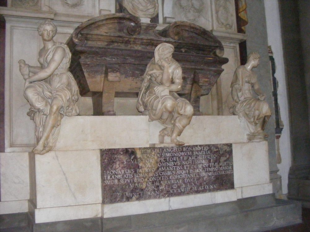 Надгробие Микеланджело